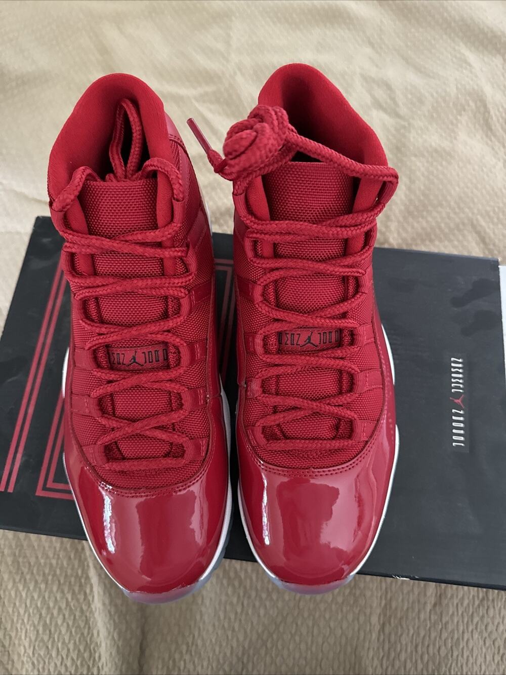 Jordan 11 Retro Win Like 96 Size 10